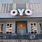 Oyo 1097 Appartel Cempaka