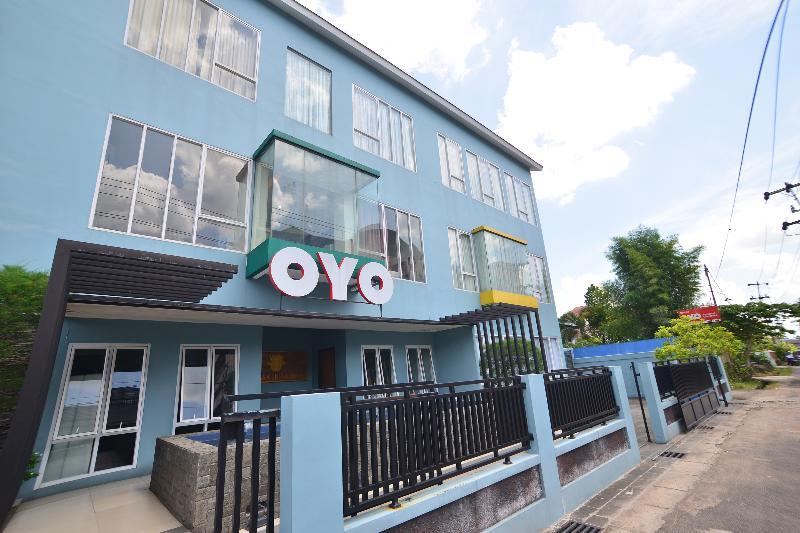 Oyo 1097 Appartel Cempaka Hotel