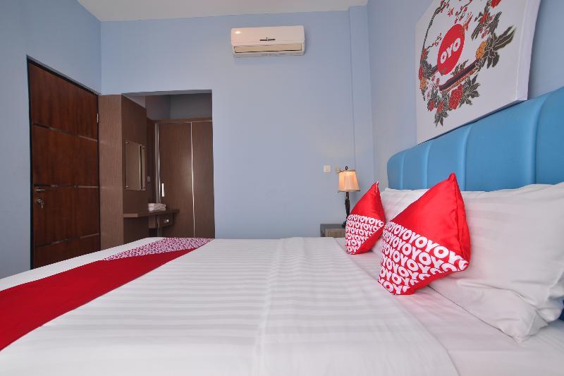Oyo 1097 Appartel Cempaka Hotel 2*